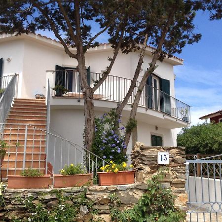 Il Ginepro Di Stintino Bed & Breakfast ภายนอก รูปภาพ
